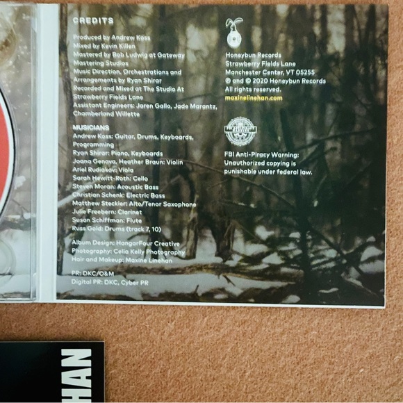 ⭐️ FREE - MAXINE LINEHAN SIGNED "THIS TIME OF YEAR" HOLIDAY MUSIC PHYSICAL CD - Picture 8 of 13